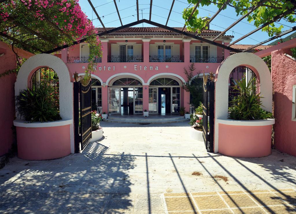Elena Hotel 3*